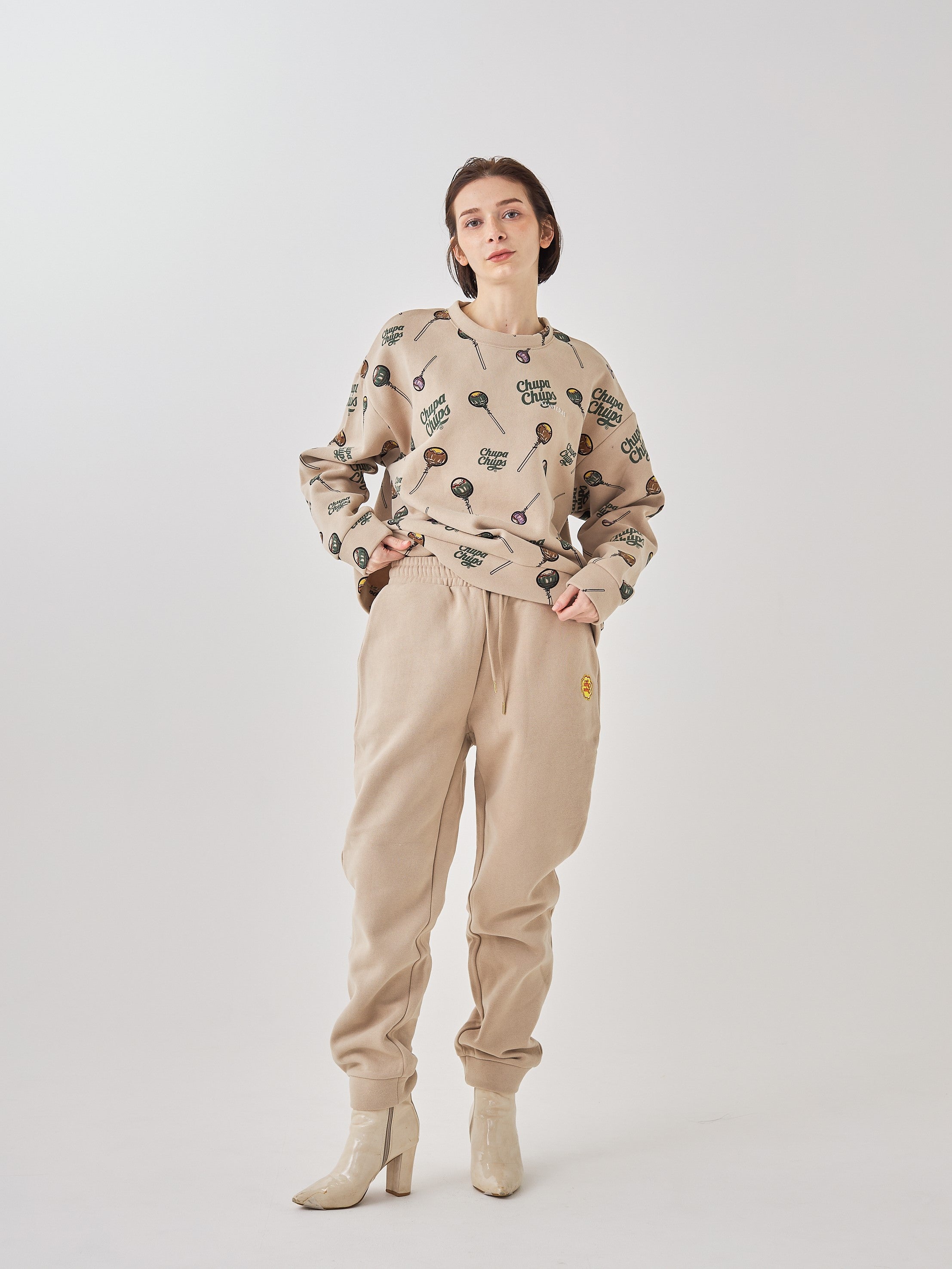 Chupa Chups × AMATERAS fleece pants / beige – AMATERASJAPAN