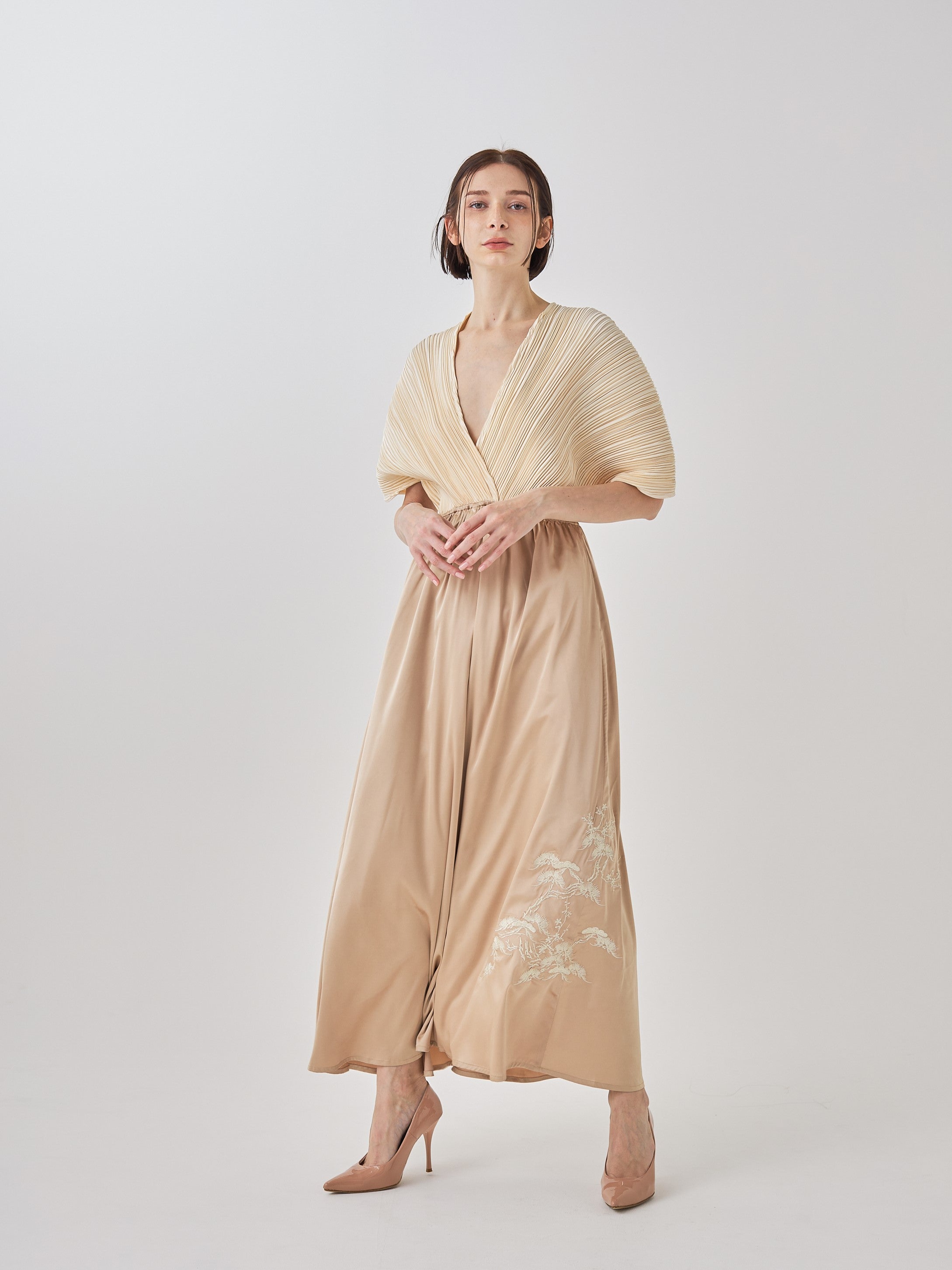 elegant satin pleated dress – AMATERASJAPAN