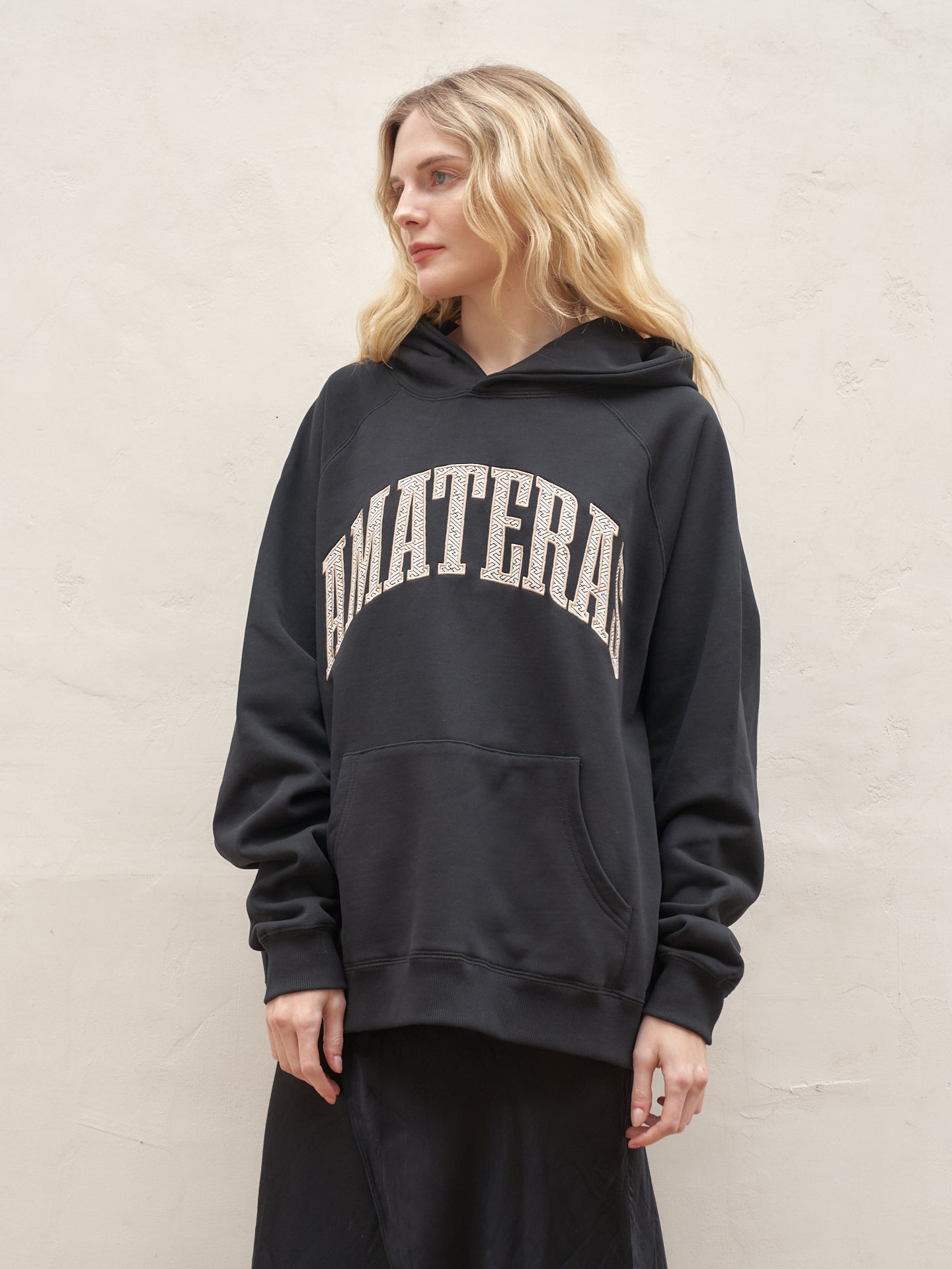 Basic volume 和柄 hoodie / 墨(black) – AMATERASJAPAN