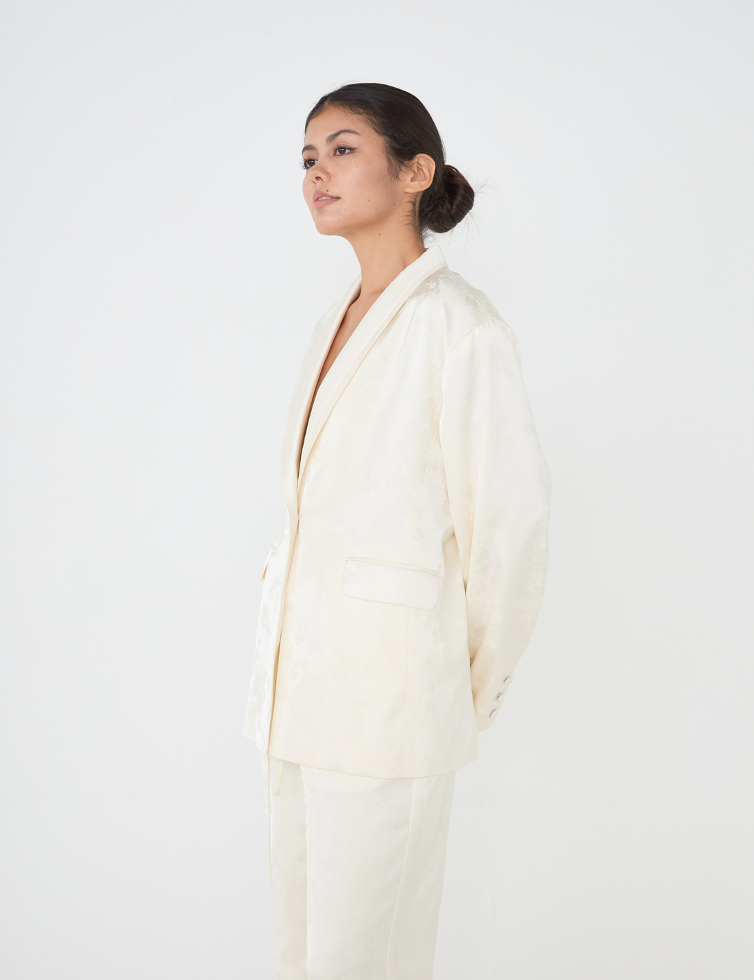 Jacquard Lounge Satin Jacket / White Flower(ivory)