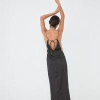 satin elegant draped dress / 墨(black)