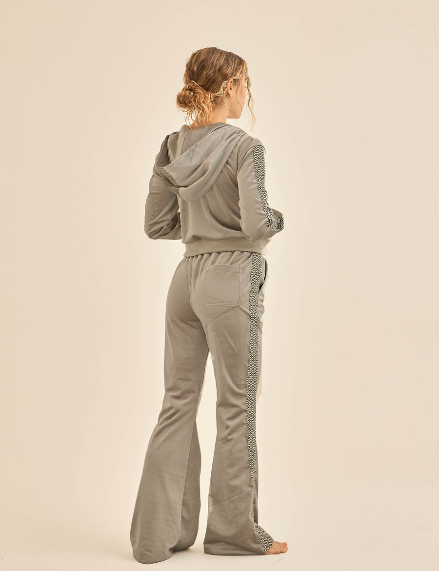 Weekend Velour Pants / 銀鼠(silver)