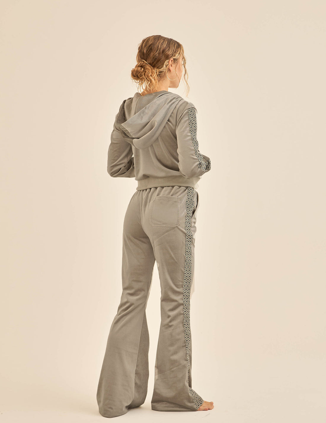 Wellness Tracksuit Pants/ Gray