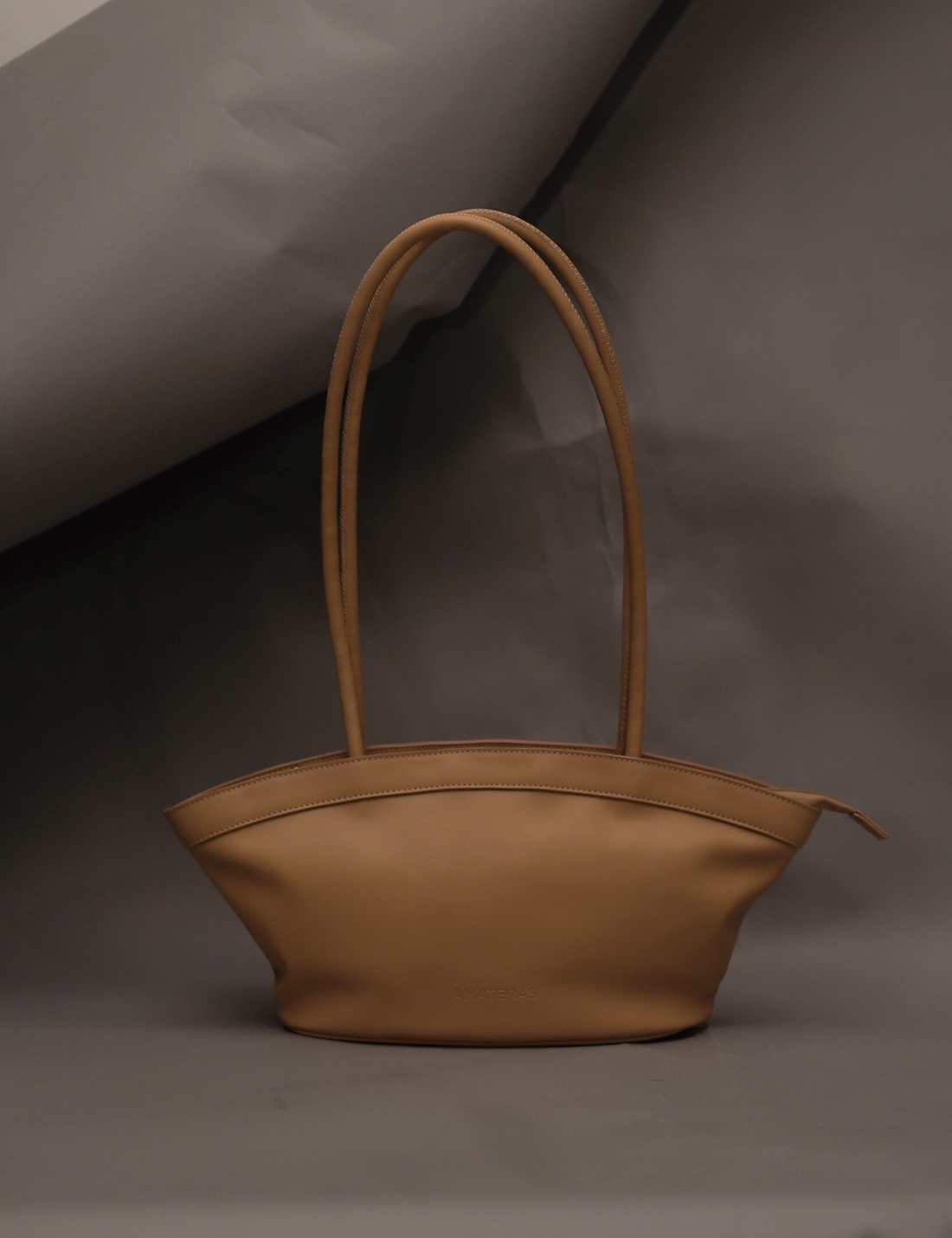 OUGI Vegan Leather Bag / Flax (Beige)