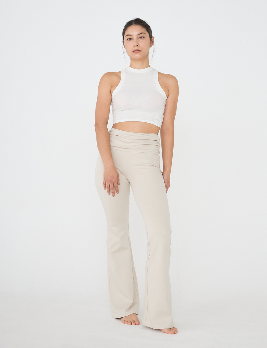 Style Up Flared Leggings / Shirahana(ivory)