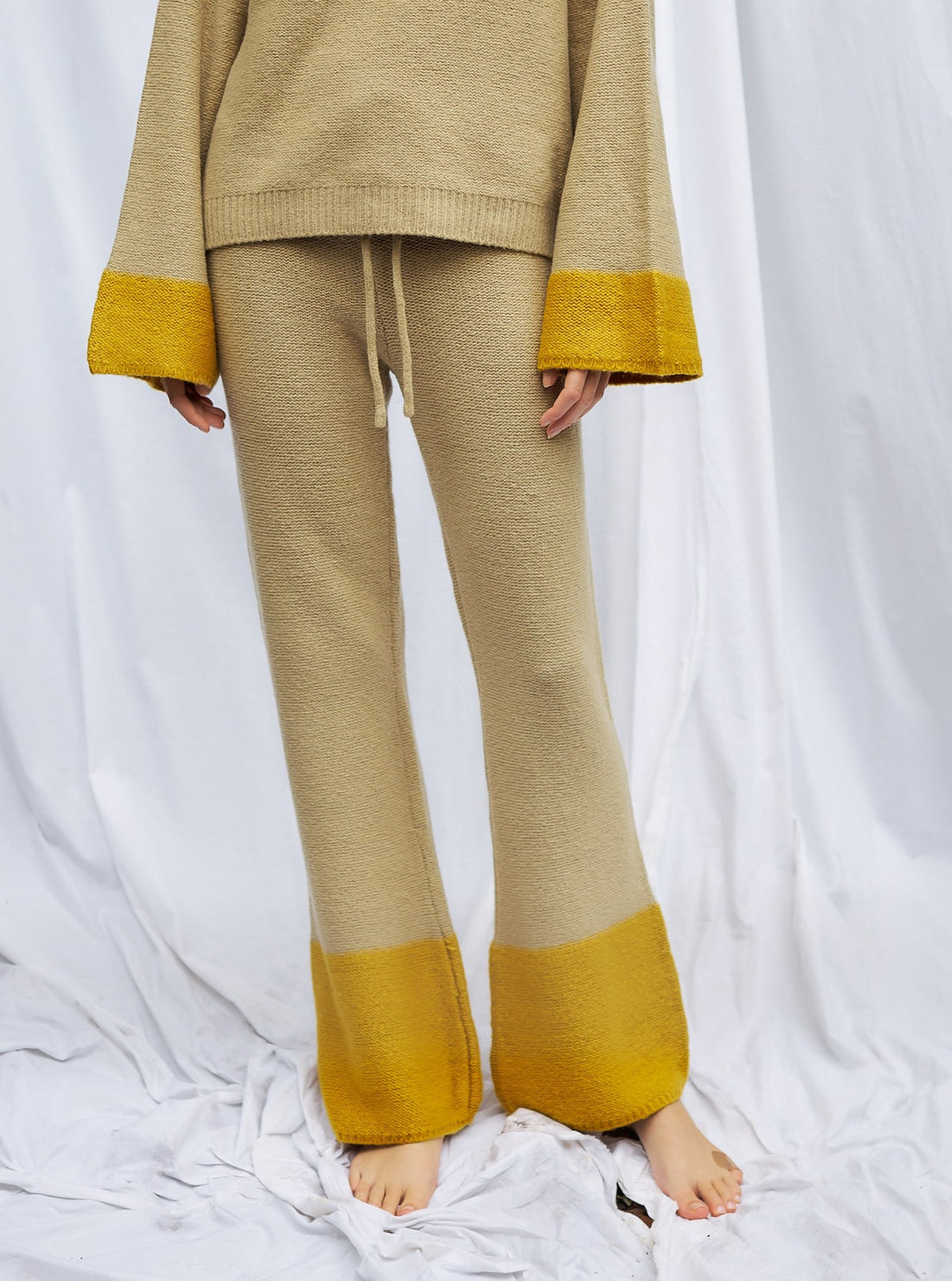 two-tone soft knit pants – AMATERASJAPAN