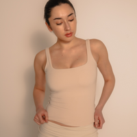 AuraFit Elegant Padded Tank / 胡粉(off white)