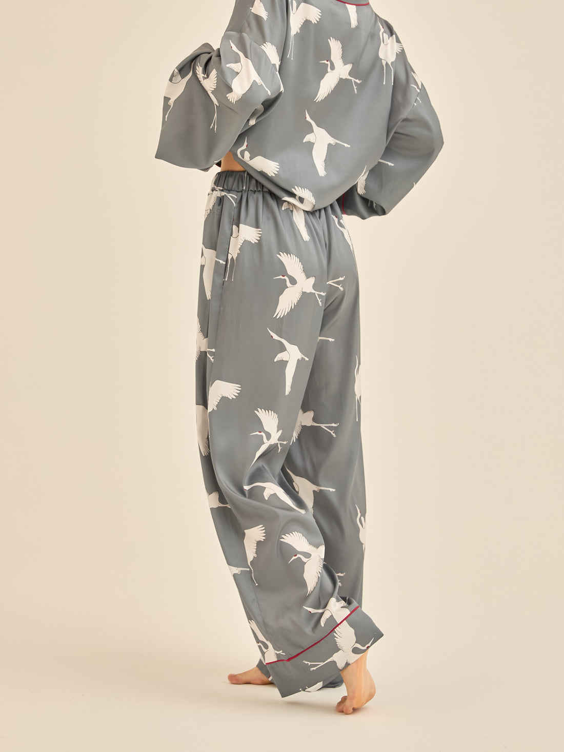 Chic Comfort Satin Pajama Pants / 薄墨(gray)