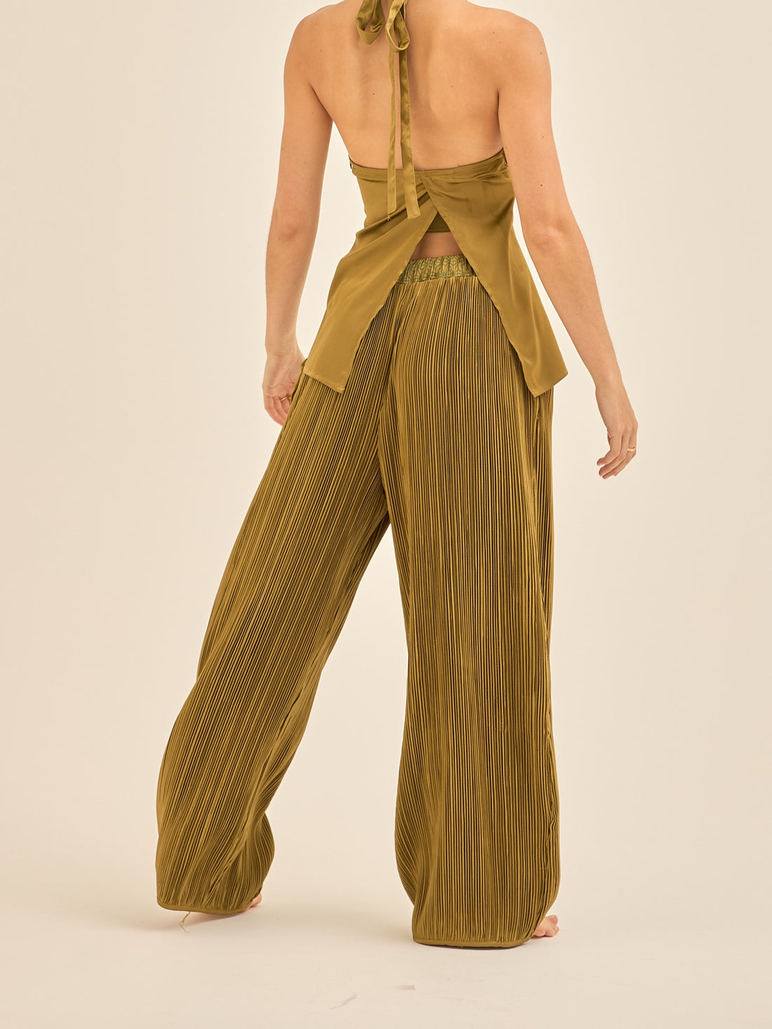 elegant satin pleated pants