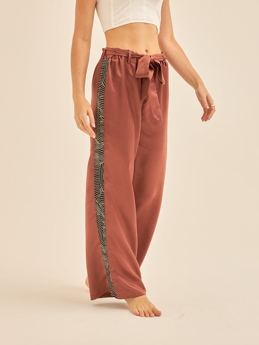 signature wagara sideline pants 24 / brown