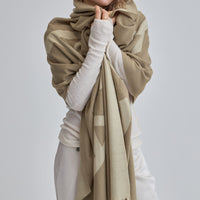 Fluffy Fur Scarf / Matsuba (Khaki)