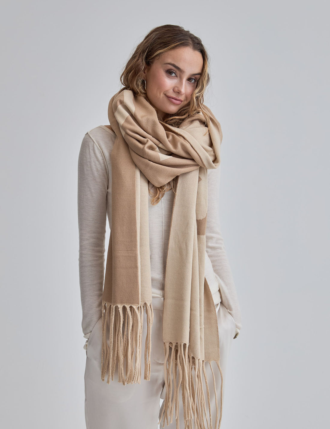 Fluffy Fur Scarf / Flax (Beige)