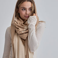 Fluffy Fur Scarf / Flax (Beige)