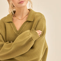 Rich Taupe Collared Sweater / Matsuba (Khaki)