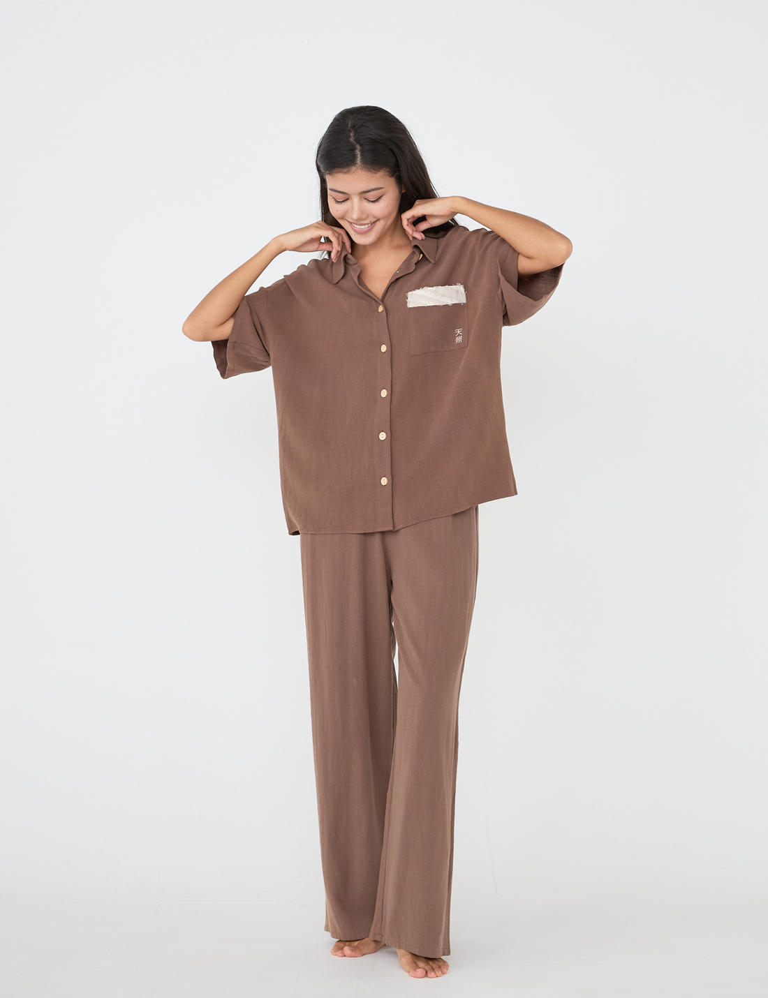 soft linen loose sleeve shirt / brown