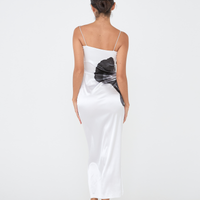 Garden Grace Satin Maxi Dress / Gofun(White)