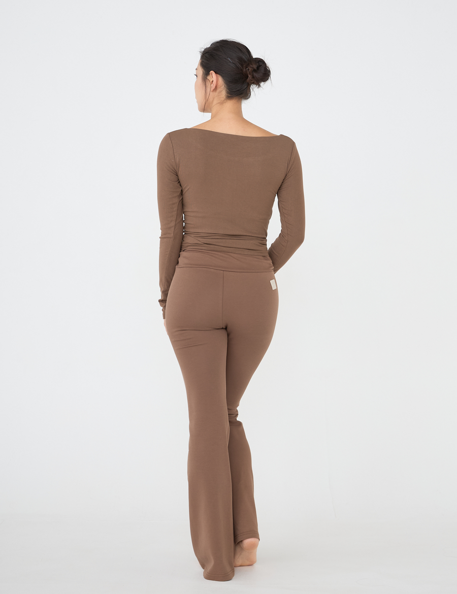 Style Up Flared Leggings / brown