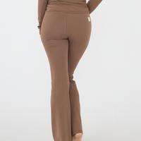 Style Up Flared Leggings / brown