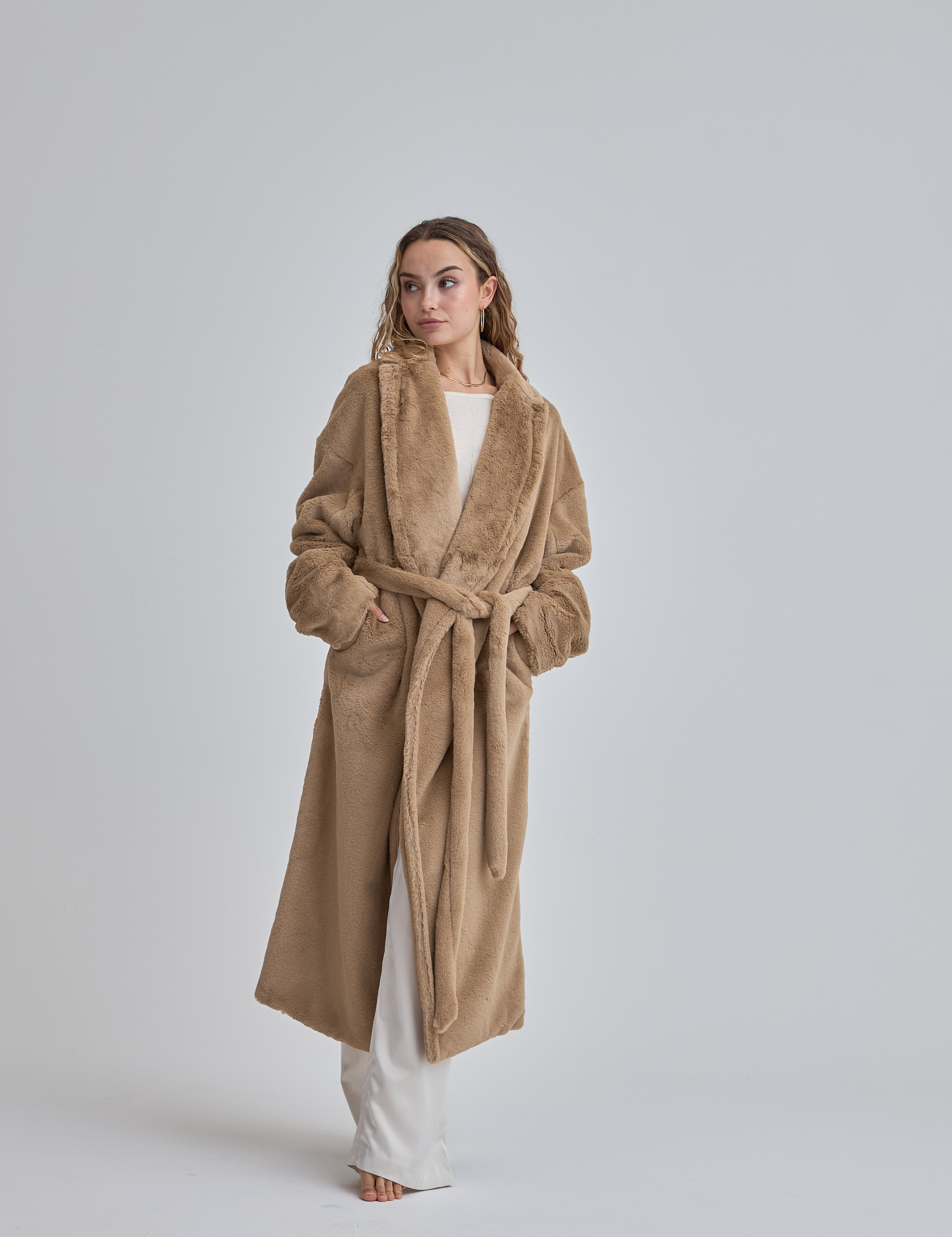 Cosy Up Premium KIMONO Fur Coat / 亜麻(beige)