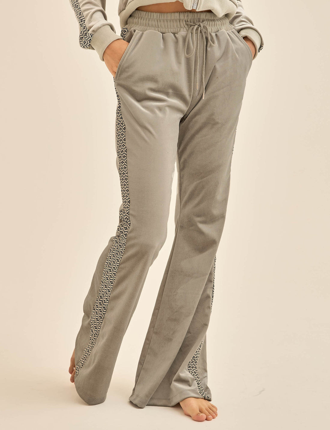 Weekend Velour Pants / 銀鼠(silver)