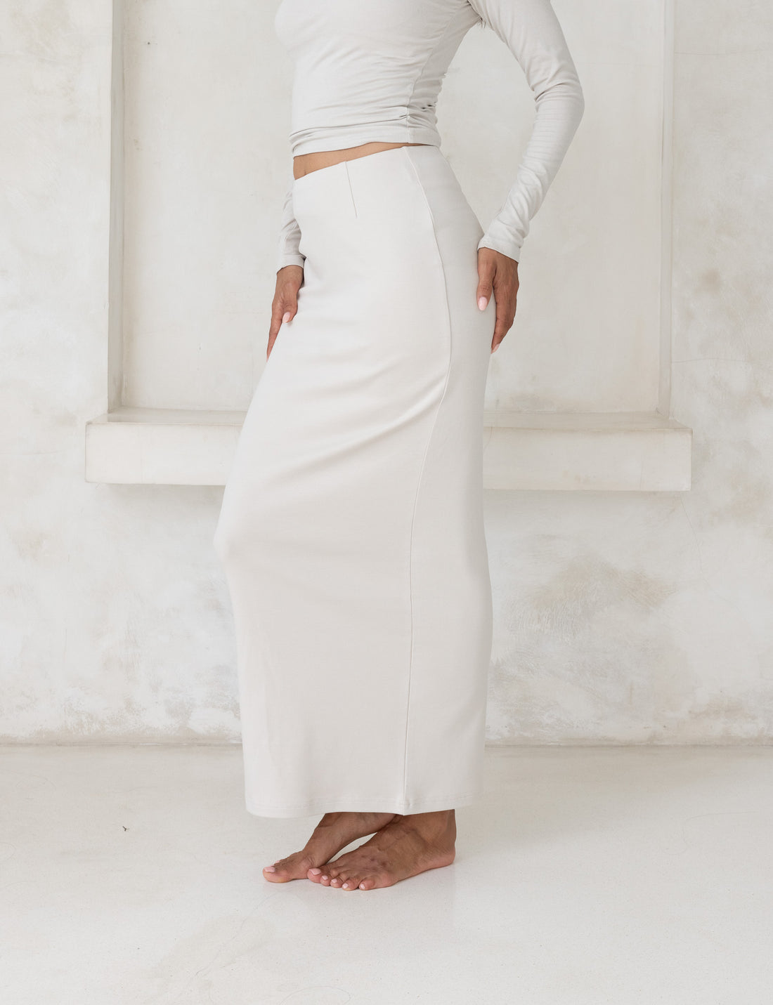 Curve Me Maxi Skirt / Shirahana(ivory)