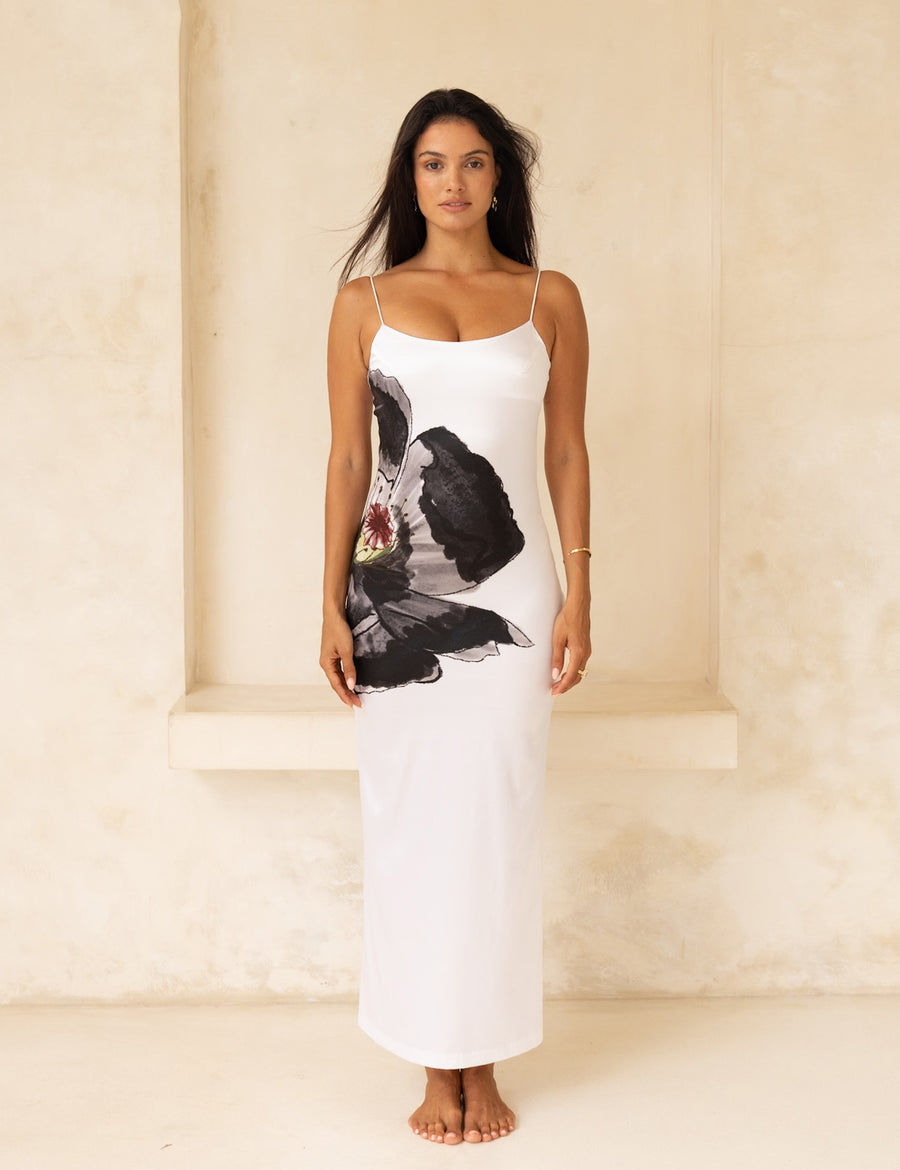 Garden Grace Satin Maxi Dress / Gofun(White)