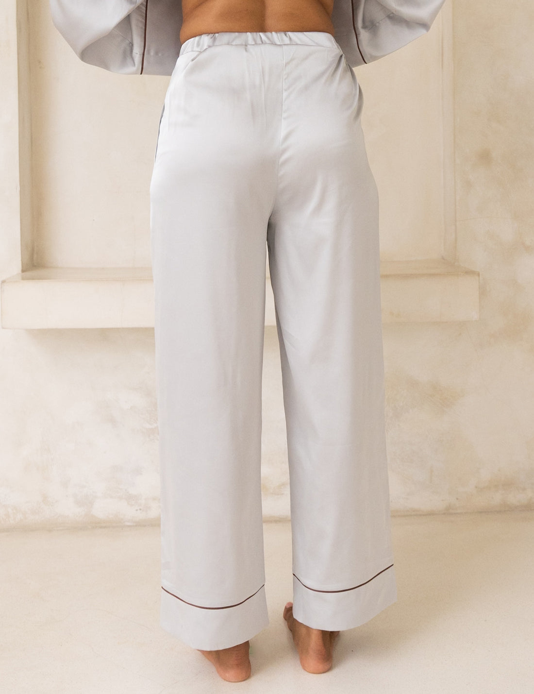 Chic Comfort Satin Pajama Pants / 潤(greige)