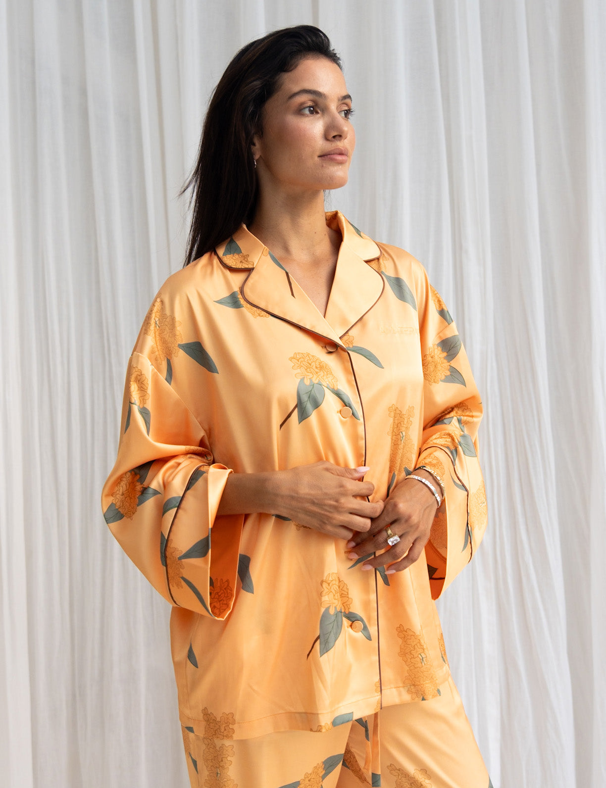 Chic Comfort Satin Pajama Shirt / 琥珀(orange)