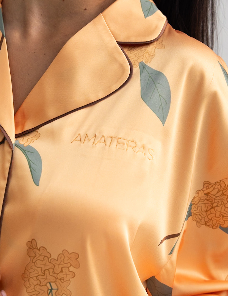 Chic Comfort Satin Pajama Shirt / 琥珀(orange)