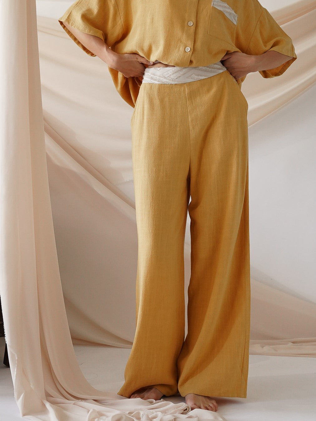 soft linen wide pants / 花葉(yellow)