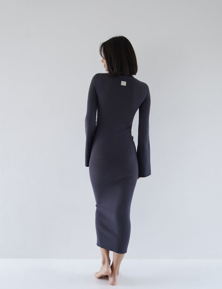 Opulent High Neck Knitted Dress / 濃藍(navy)