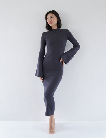 Opulent High Neck Knitted Dress / 濃藍(navy)