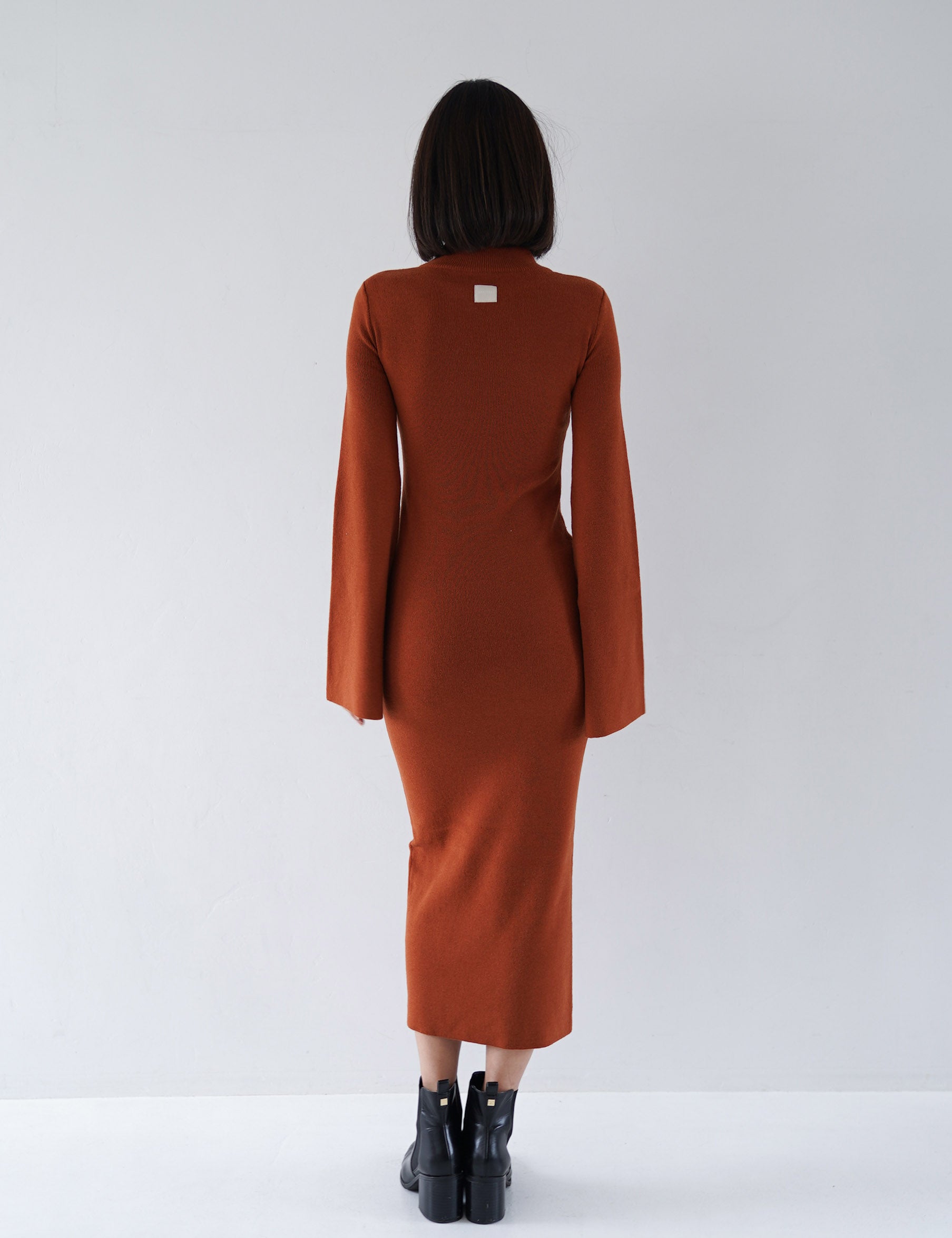 Opulent High Neck Knitted Dress / 琥珀(orange)