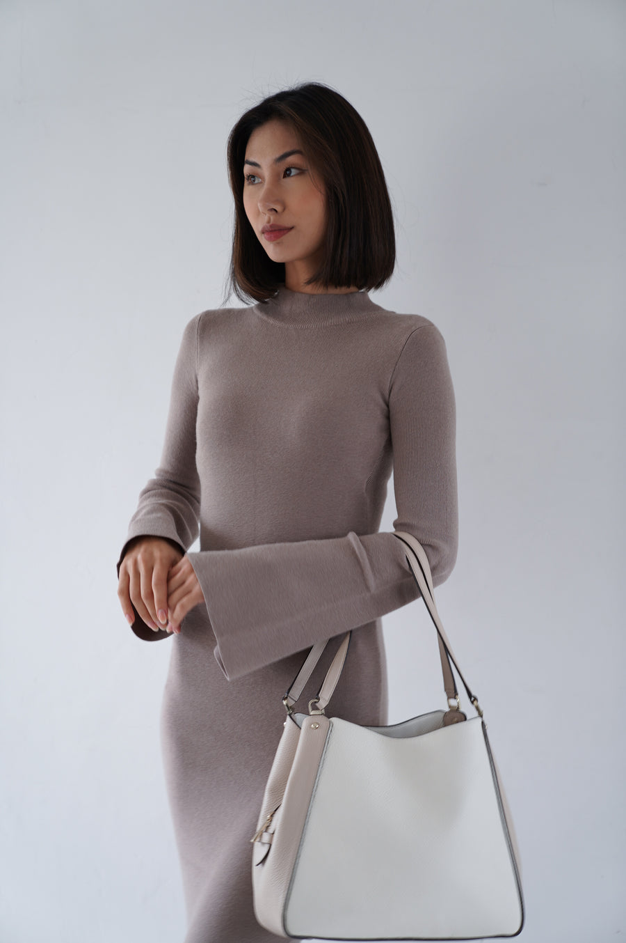 Opulent High Neck Knitted Dress / 薄墨(Gray)