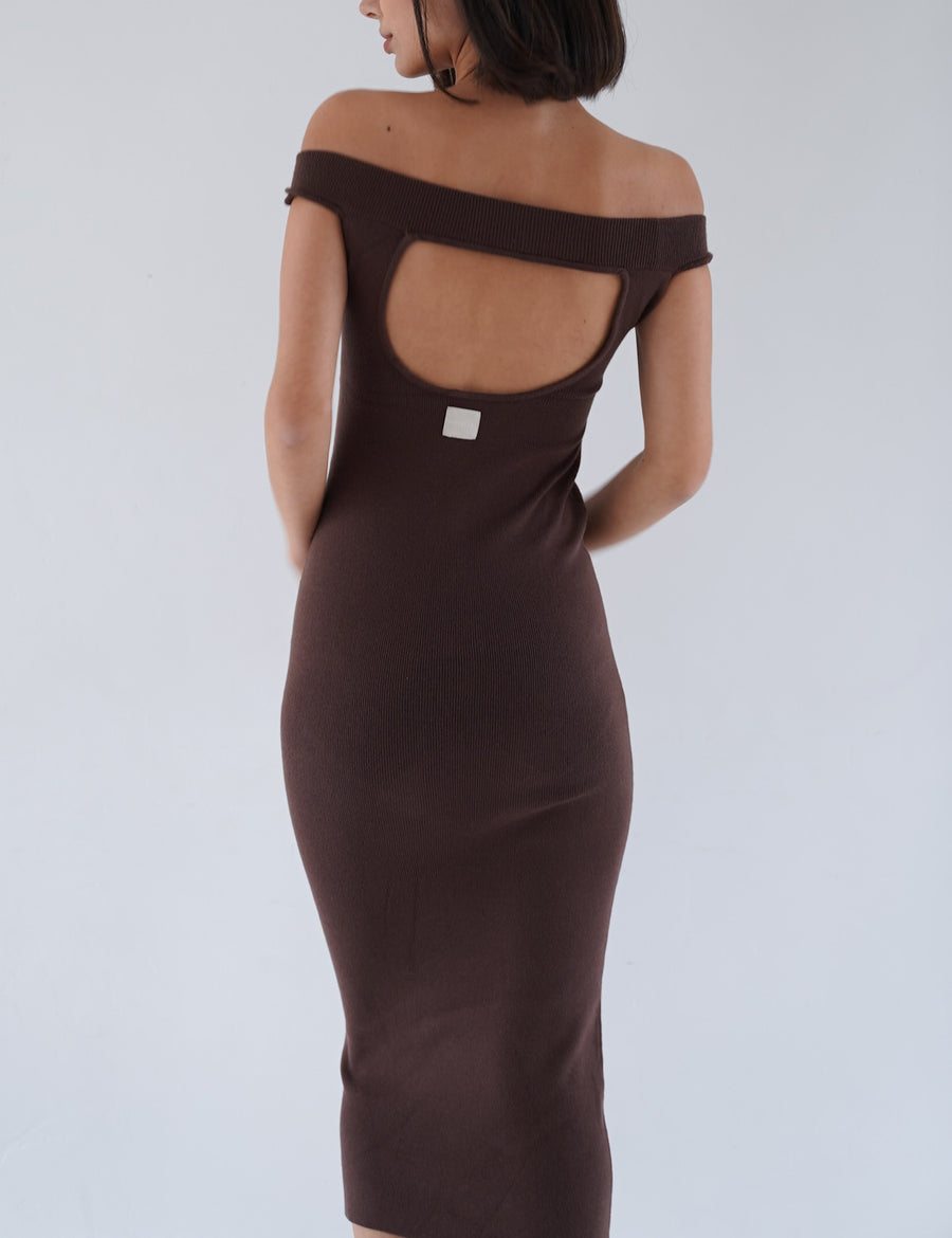 Padded Dawn Strapless Knitted Dress / 枯茶(brown)