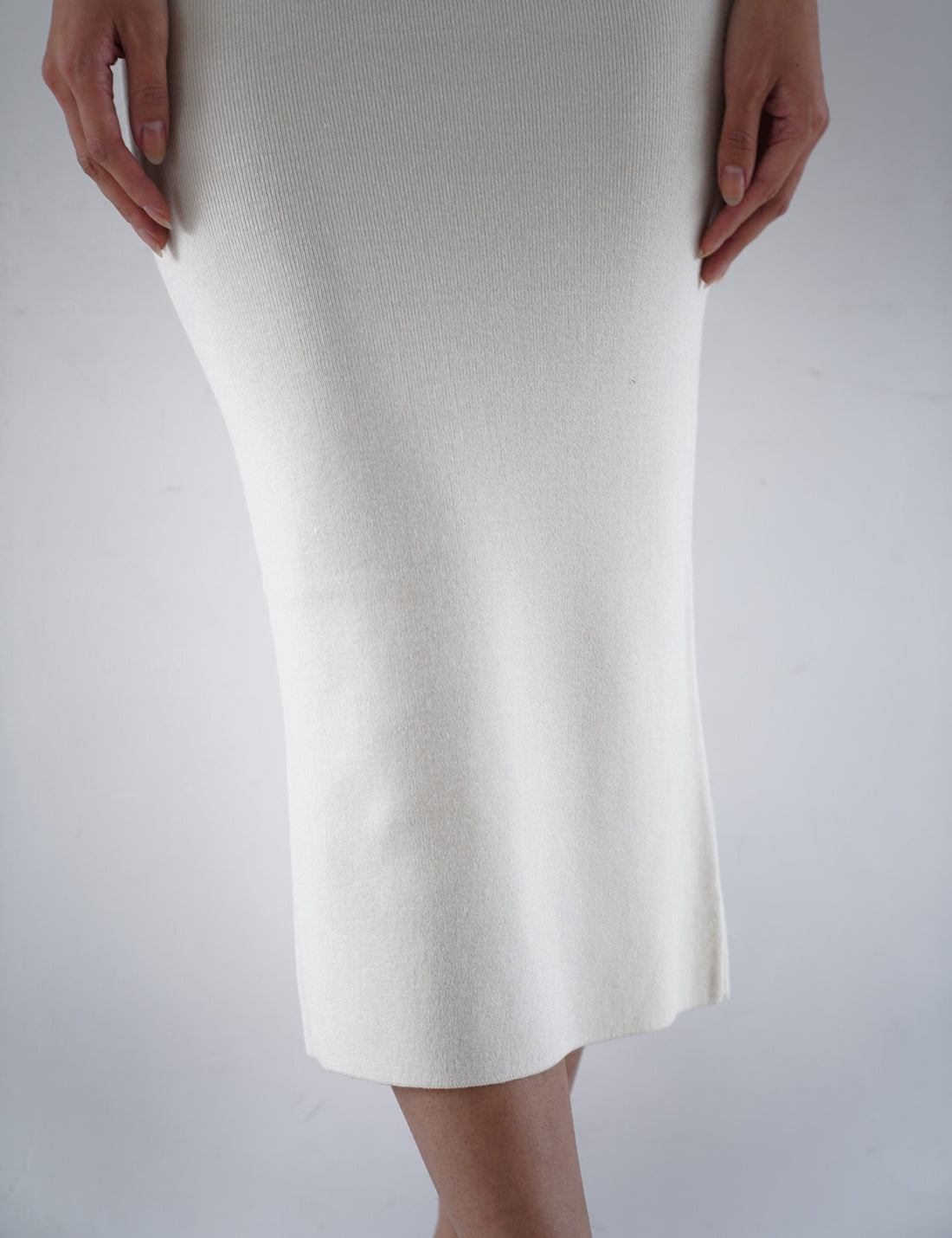 Padded Dawn Strapless Knitted Dress / 白花(ivory)