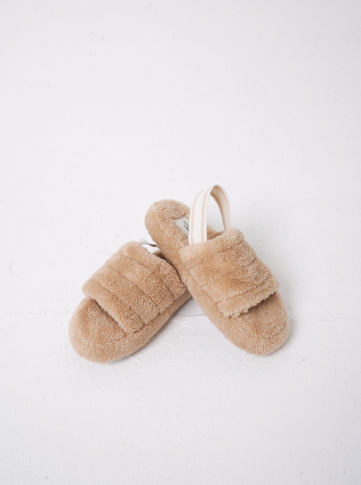 comfort fluffy slippers / flax (beige)