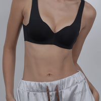 Everyday Dreamy Bra soft / 墨(black)