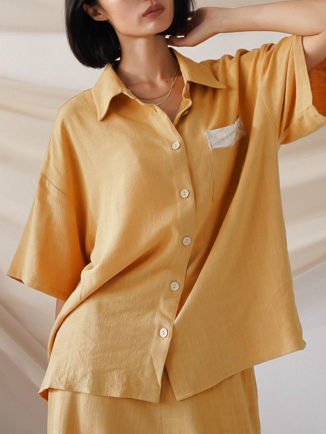 soft linen loose sleeve shirt / 花葉(yellow)