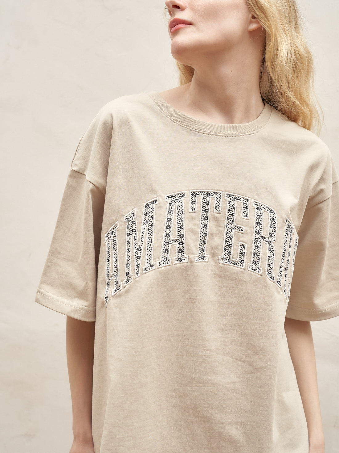 Basic 和柄 T-shirt / 亜麻(beige) – AMATERASJAPAN