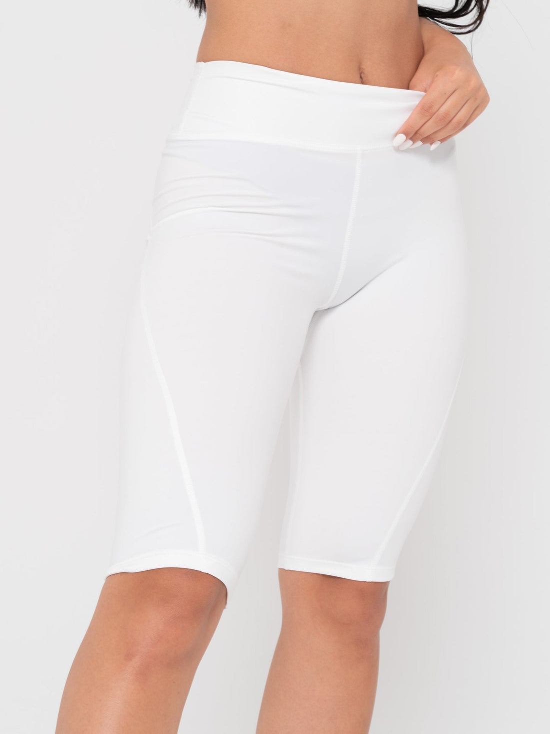 active biker shorts / white – AMATERASJAPAN